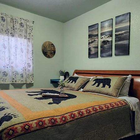 Trinity Escapes - Two Bedroom Two Bathroom Full Apartment Near Airport Anchorage Zewnętrze zdjęcie