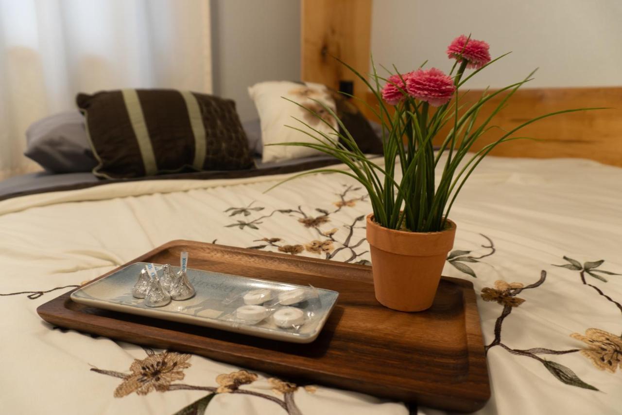 Trinity Escapes - Two Bedroom Two Bathroom Full Apartment Near Airport Anchorage Zewnętrze zdjęcie