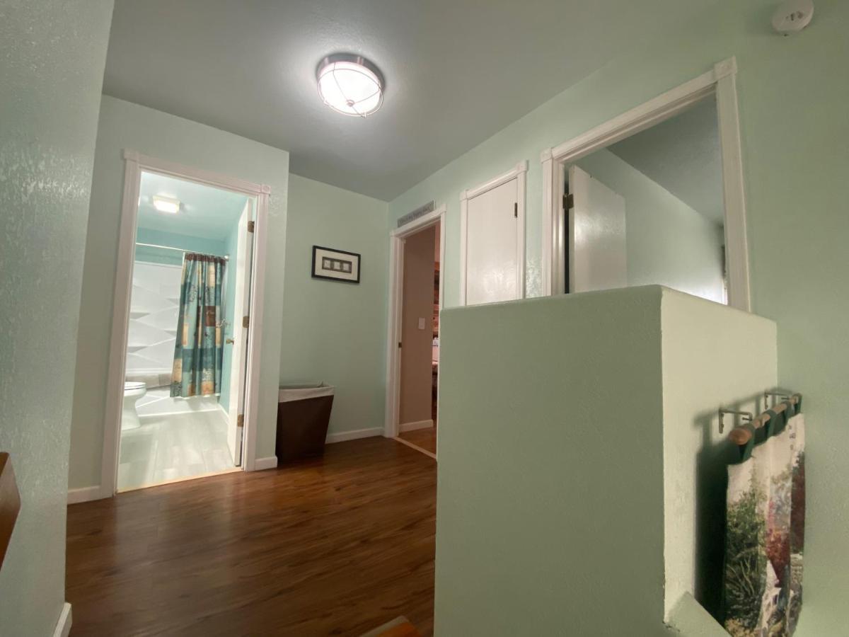 Trinity Escapes - Two Bedroom Two Bathroom Full Apartment Near Airport Anchorage Zewnętrze zdjęcie